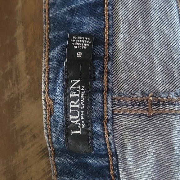 Ralph Lauren Jean Shorts - Picture 5 of 7